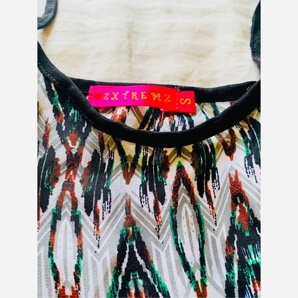 Spaghetti Crop Top - Picture 2 of 4